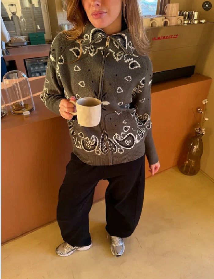 Aitana – Jersey de punto con cuello alto y cremallera