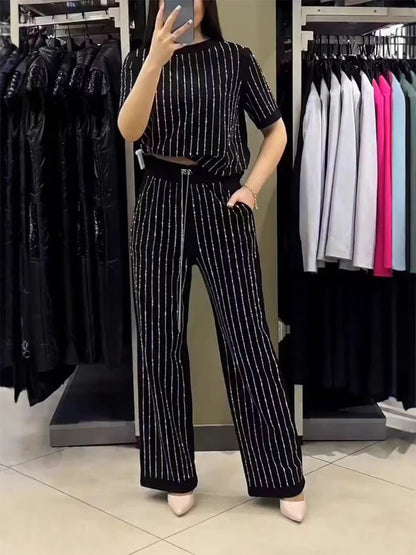 Lía - Conjunto cómodo con detalles brillantes