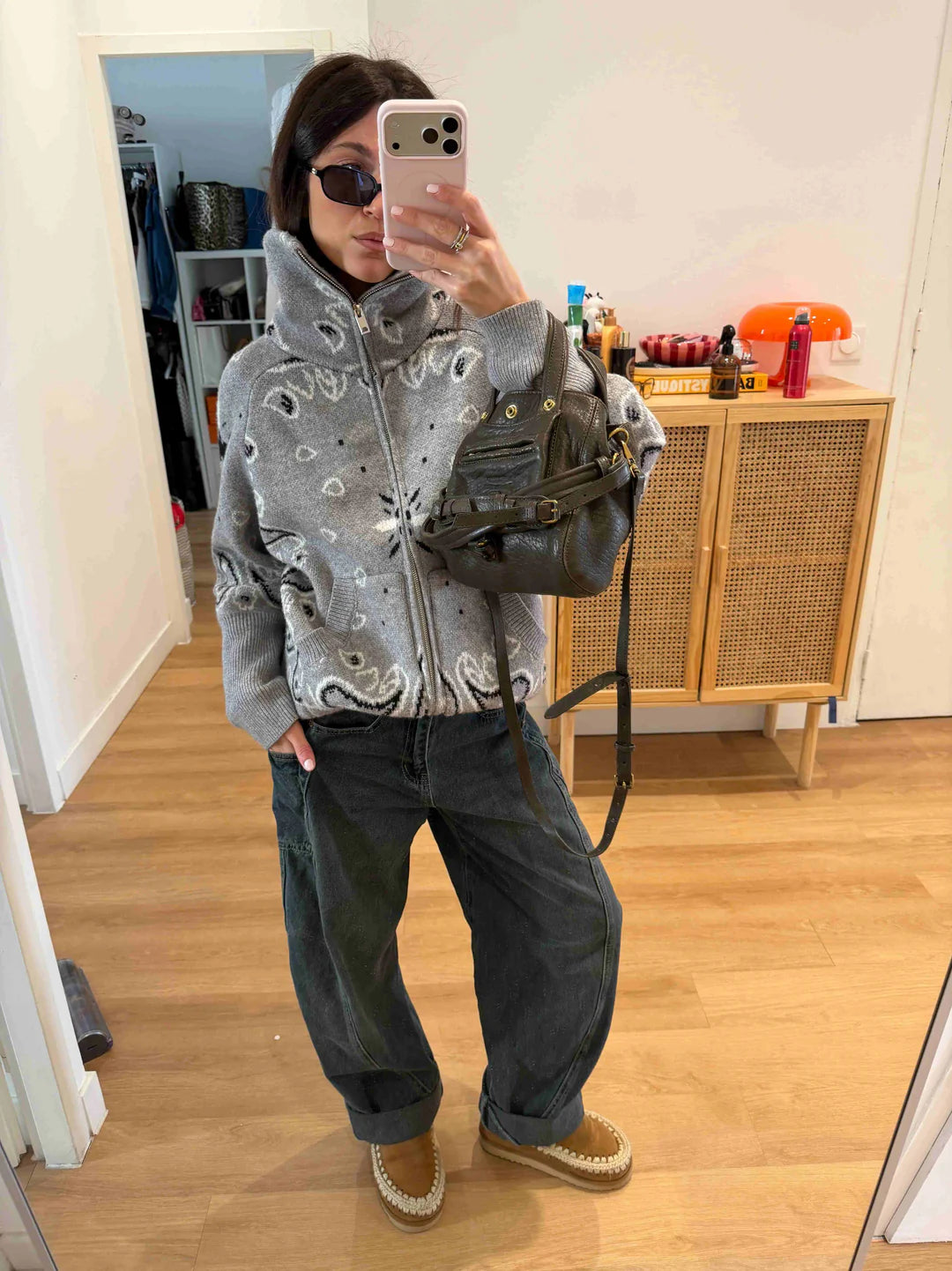 Aitana – Jersey de punto con cuello alto y cremallera