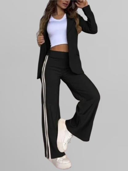 Dalia | Conjunto cómodo y elegante con rayas laterales