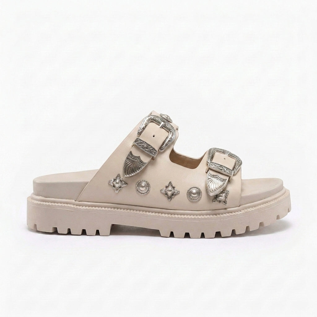 Sandalias de Doble Hebilla con Detalles Decorativos