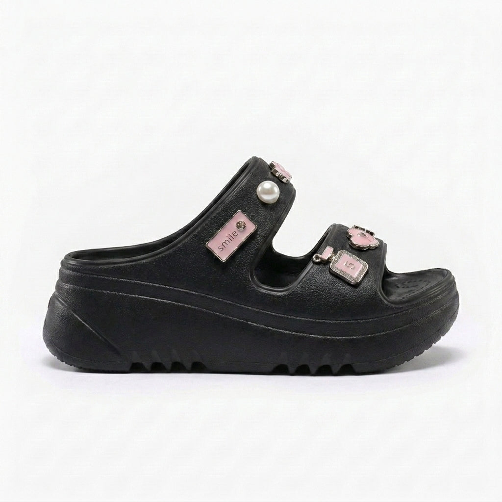 Sandalias de Plataforma con Pines Decorativos