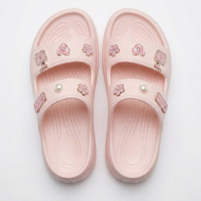 Sandalias de Plataforma con Pines Decorativos