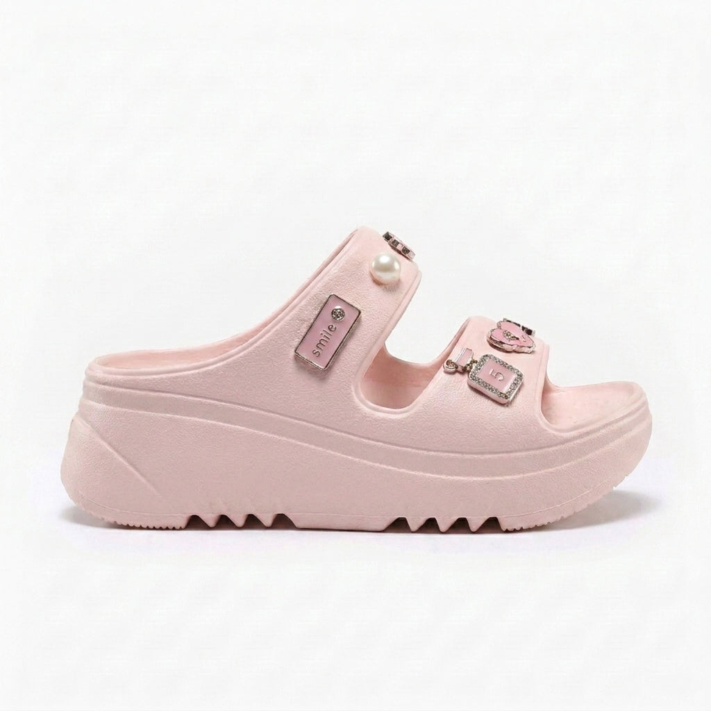 Sandalias de Plataforma con Pines Decorativos