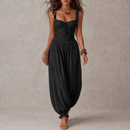 Eva – Mono bohemio con detalles de encaje