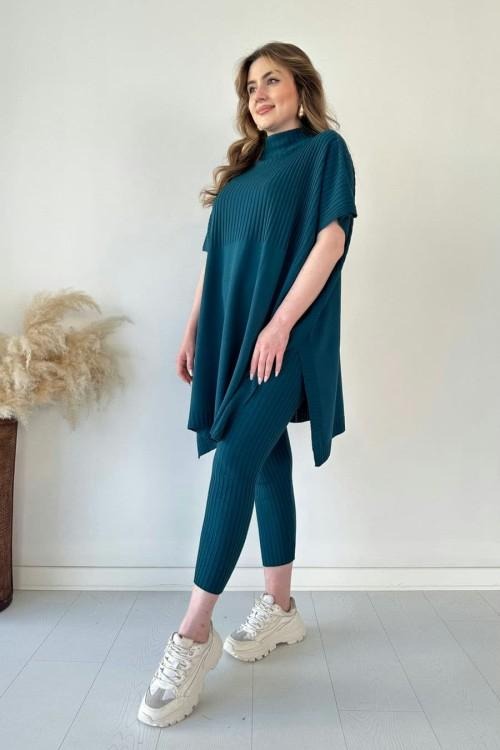 Lara - Conjunto de punto con diseño relajado