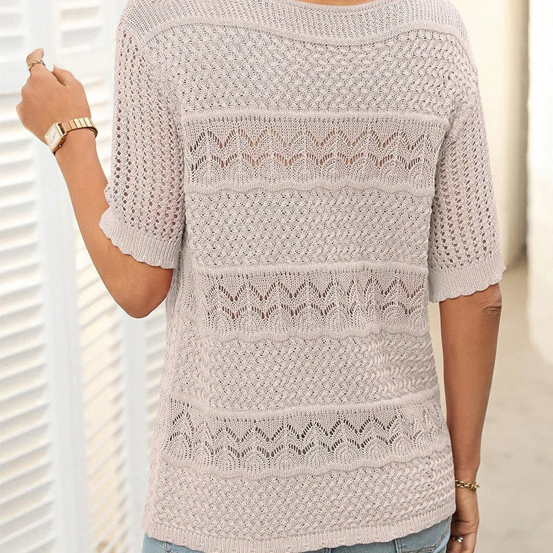 Suéter de crochet con cuello redondo y manga corta