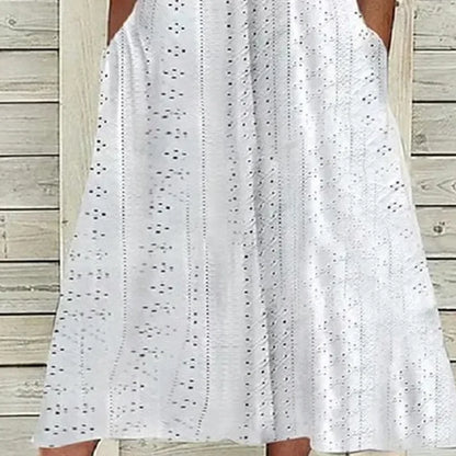 Valeria - Vestido midi calado con escote en V