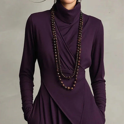 Elena - Vestido maxi elegante con cuello alto y drapeado asimétrico