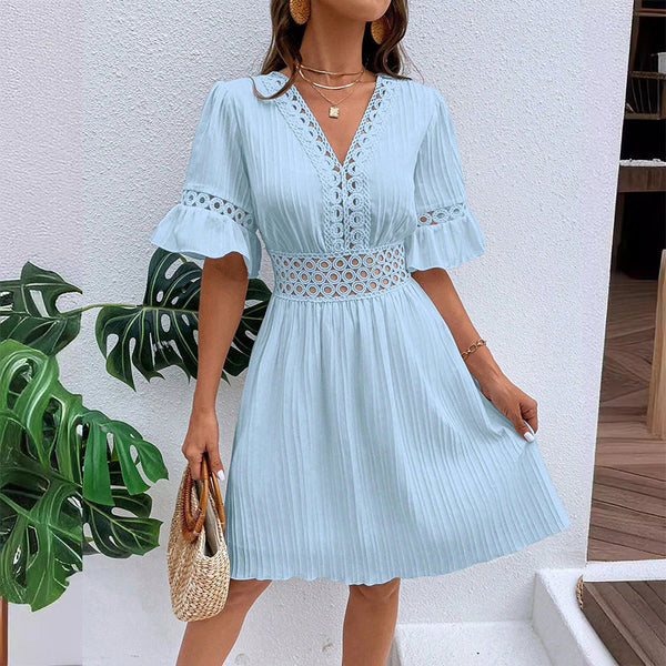 Clara – Vestido de verano cómodo con detalles de encaje