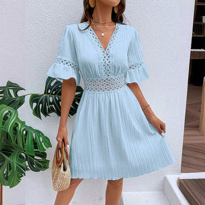 Clara – Vestido de verano cómodo con detalles de encaje