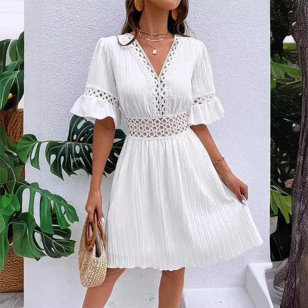 Clara – Vestido de verano cómodo con detalles de encaje