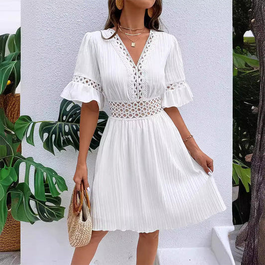 Clara | Vestido de verano cómodo con detalles de encaje