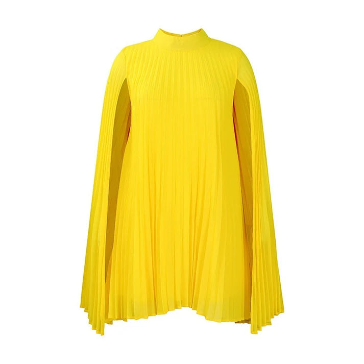 Aurora - Vestido plisado con mangas capa