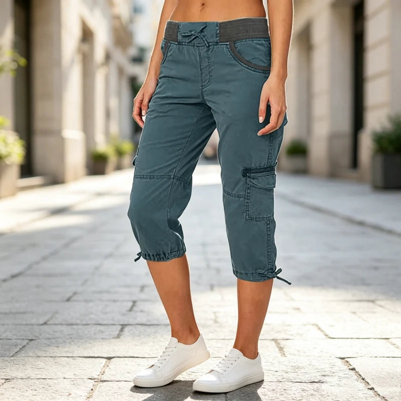 Abril - Pantalón capri cargo de cintura alta